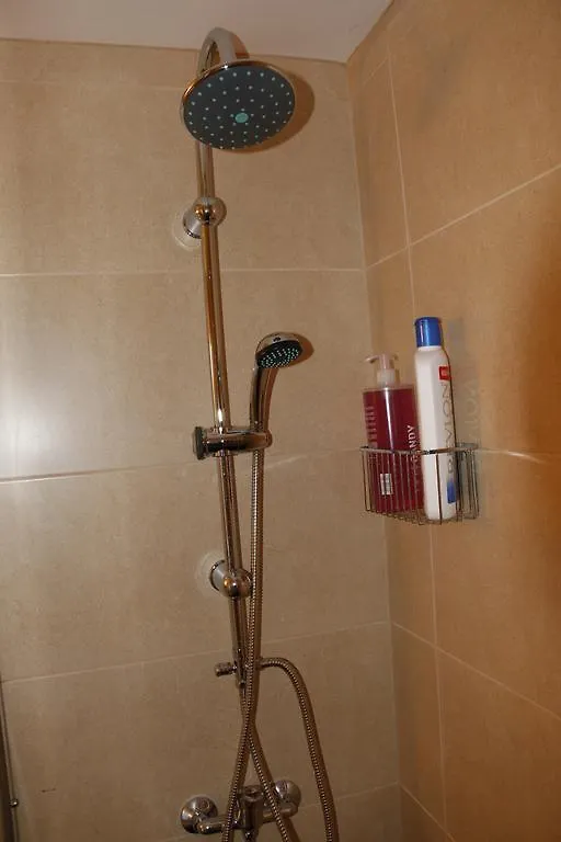 Apartamentos Santiago 27 Seville
